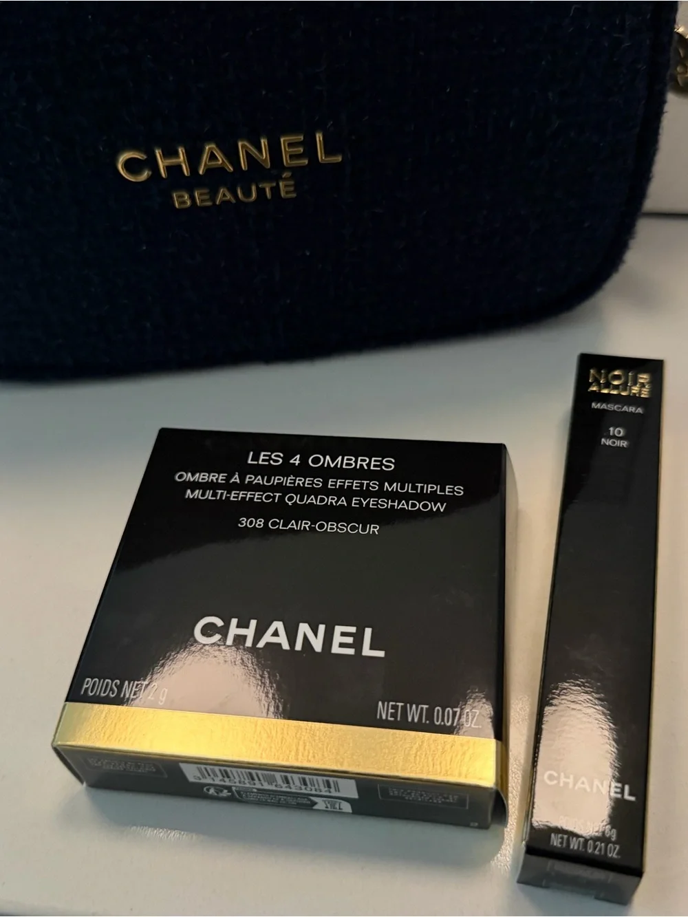 CHANEL Limited Edition 2025 Holiday Gift Set AMPLIFIED GAZE